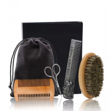 Set pentru Aranjarea Barbii din 4 Piese - The Men Times - 1