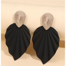 Cercei cu Surub Black Leaf